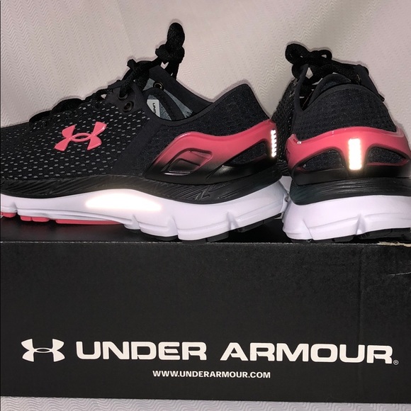 UnderArmour (Sz11Only) Speedform Intake 2 Running - Picture 5 of 8